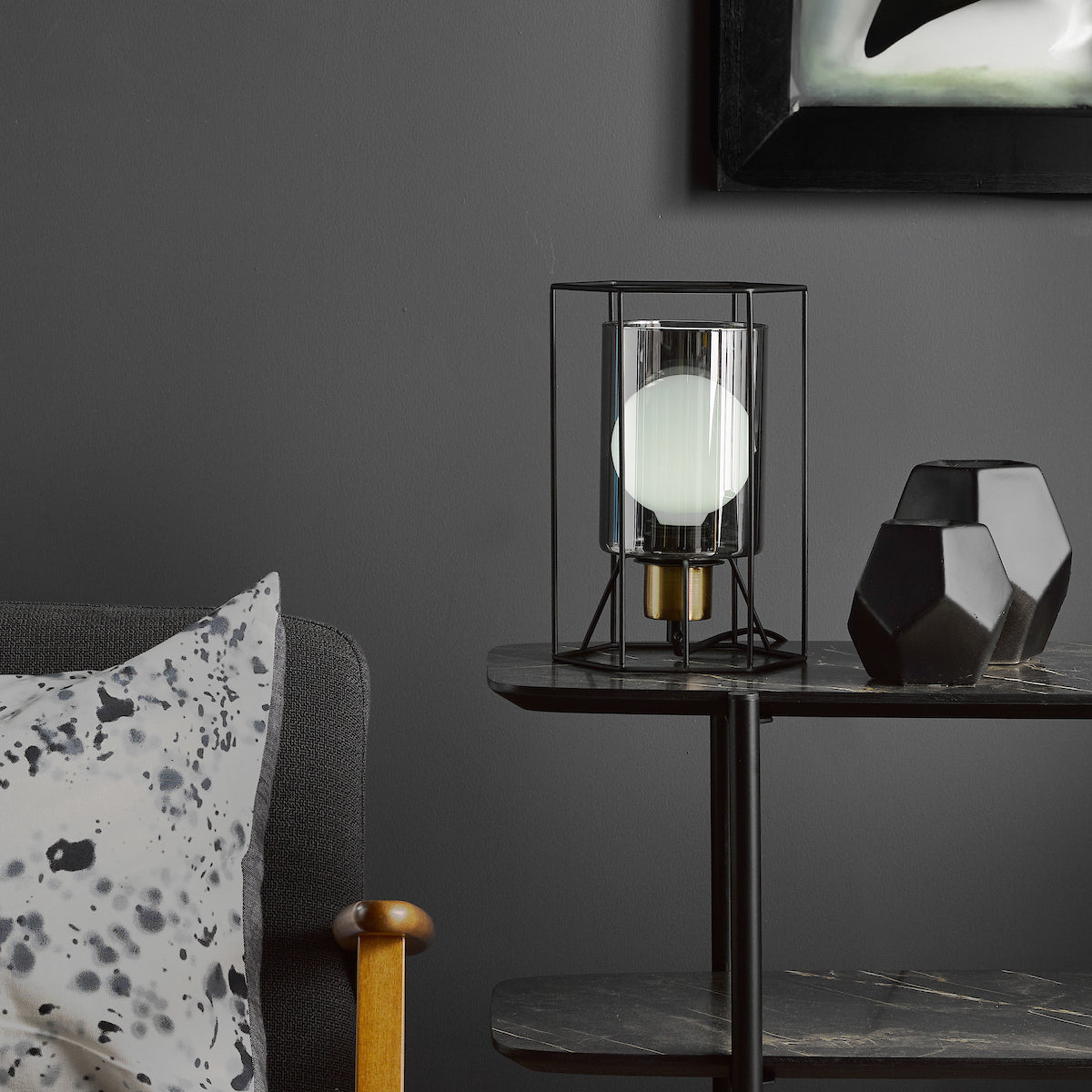 TATUM TL BLACK WITH SMOKED GLASS