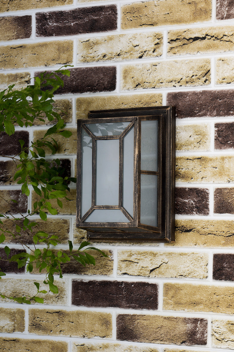 TRENT WALL BRACKET BLACK GOLD IP44