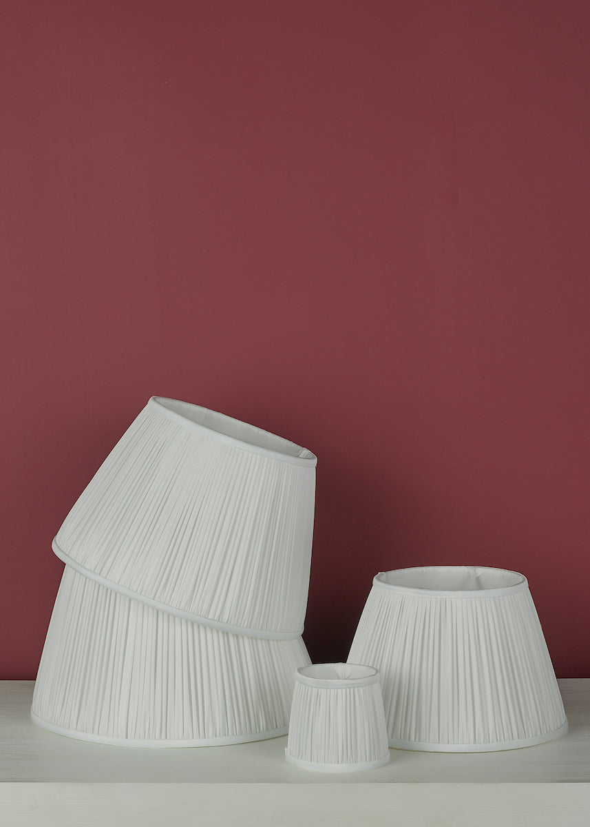 ULYANA PLEATED SHADE 40CM IVORY