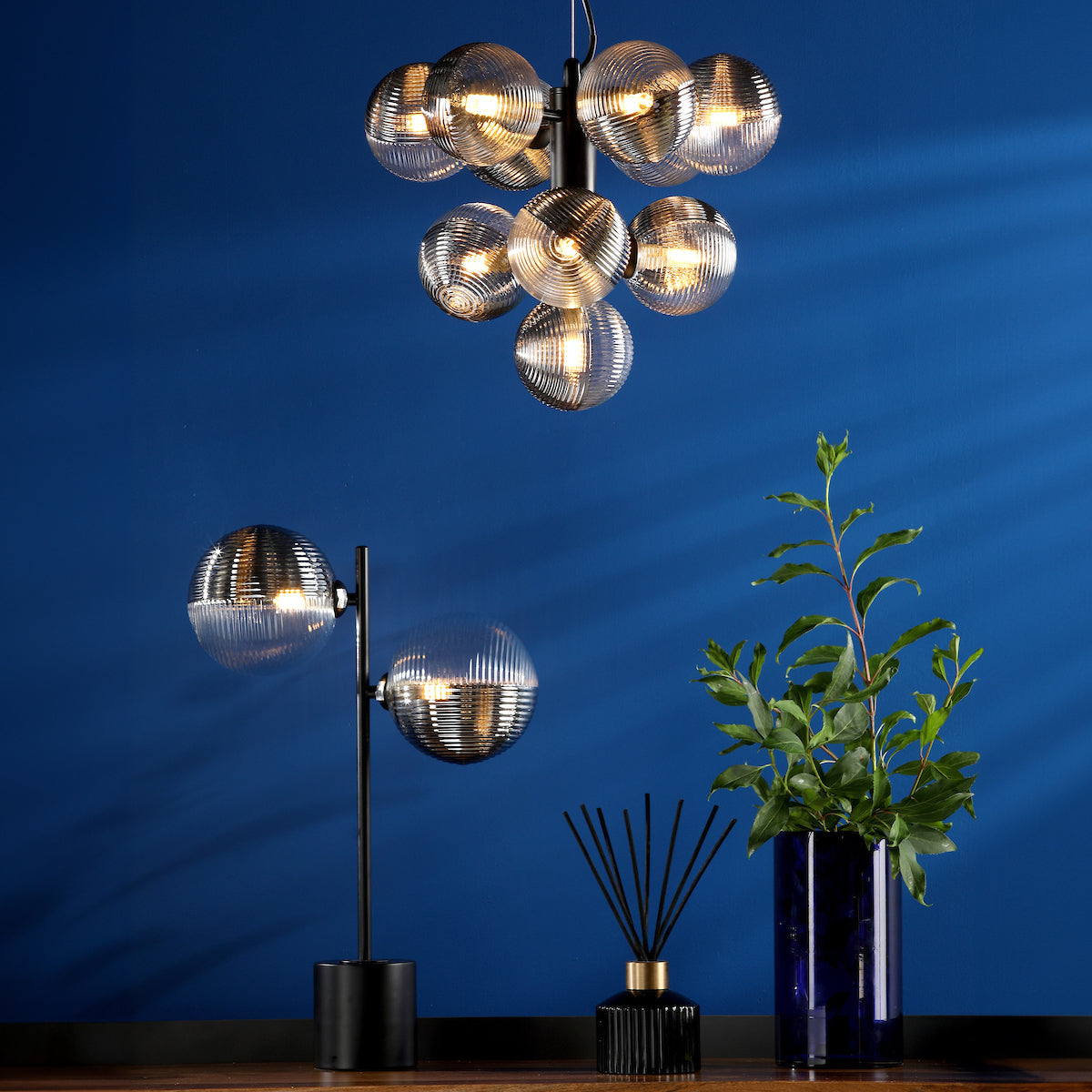 VINE 10LT TREE PENDANT BLACK CW SMOKED/CLR GLS