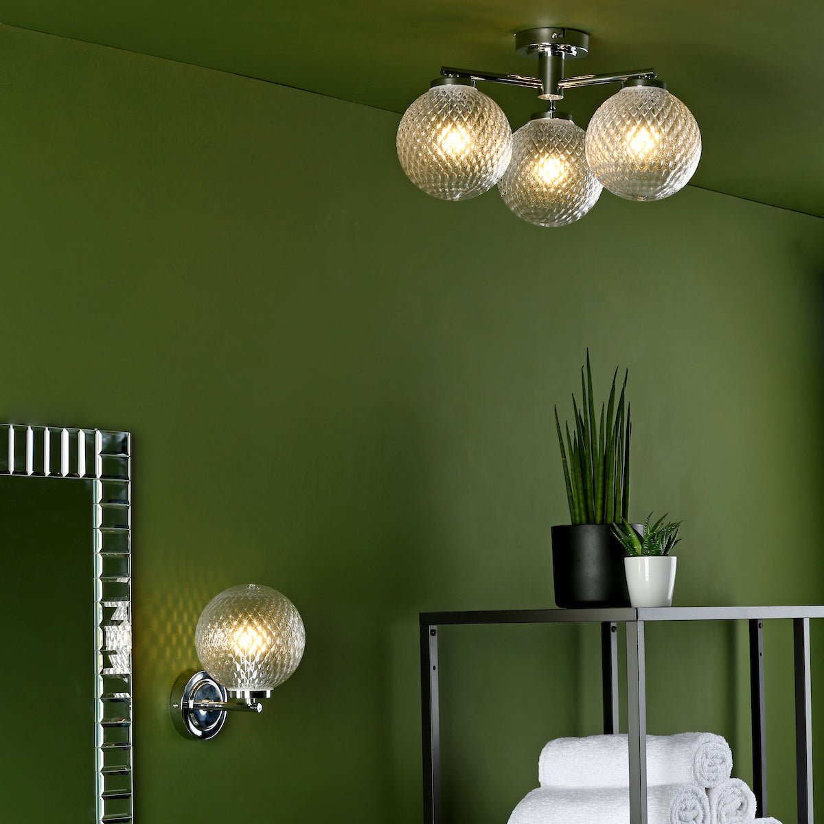 WAYNE 3LT SEMI FLUSH POL CHR TEXTURED GLASS IP44